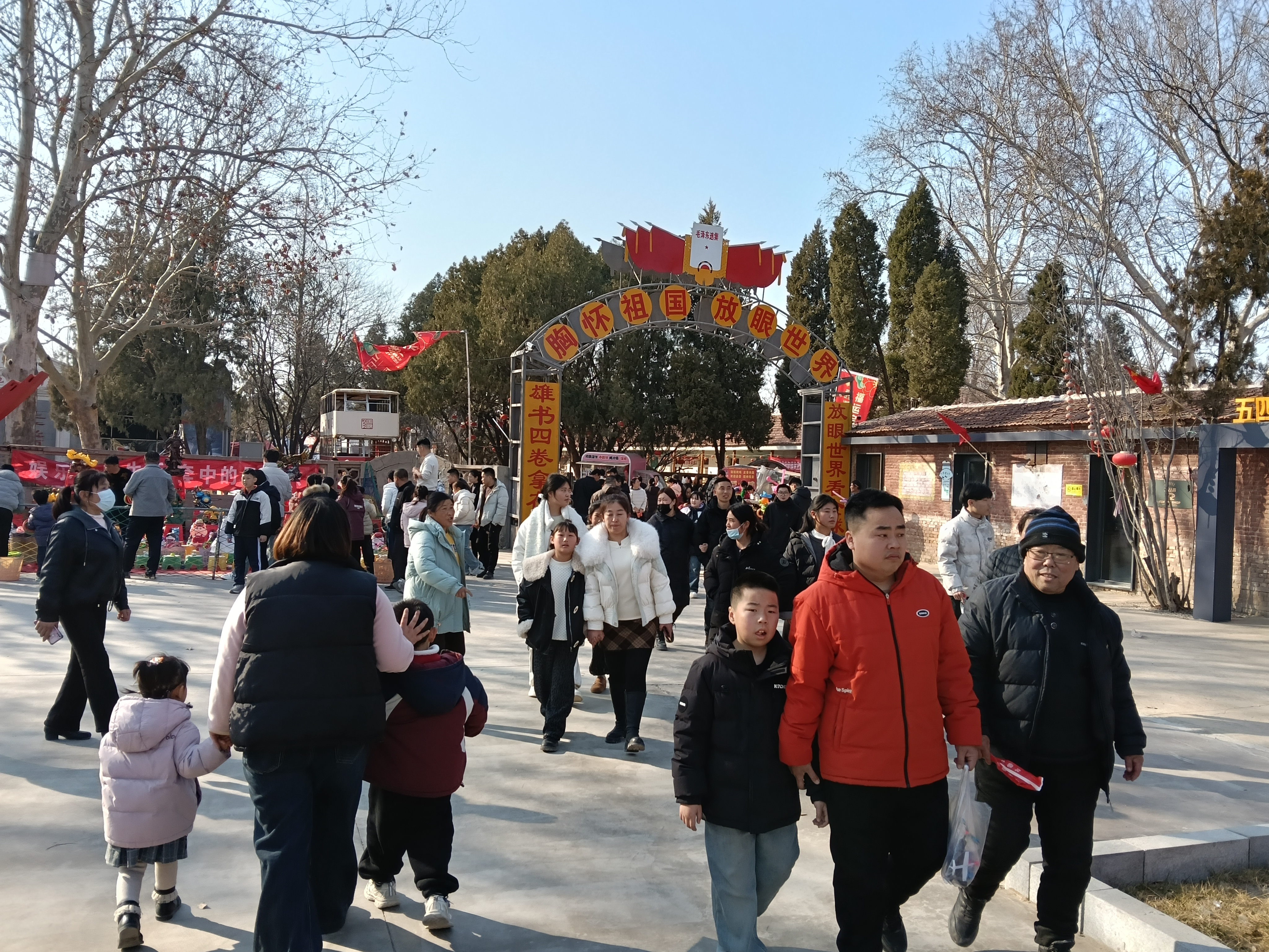 ����1952���ڼ�